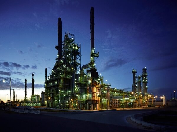 Bp's Oil Refinery In Kwinana